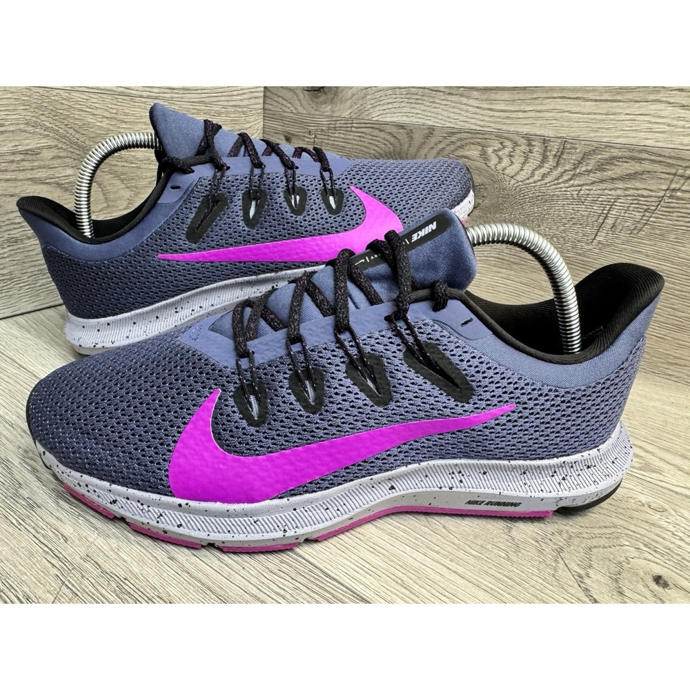 Nike Quest 2 SE Sanded Purple Athletic Running Shoes CJ6186-500 Womens Sz 9